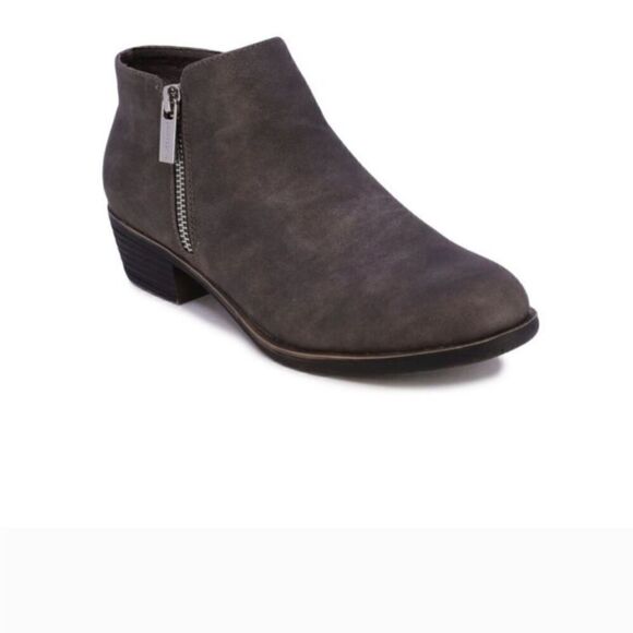 Nautica Alara black ankle bootie with side zip and 1" heel size 10 NWT - Picture 1 of 8